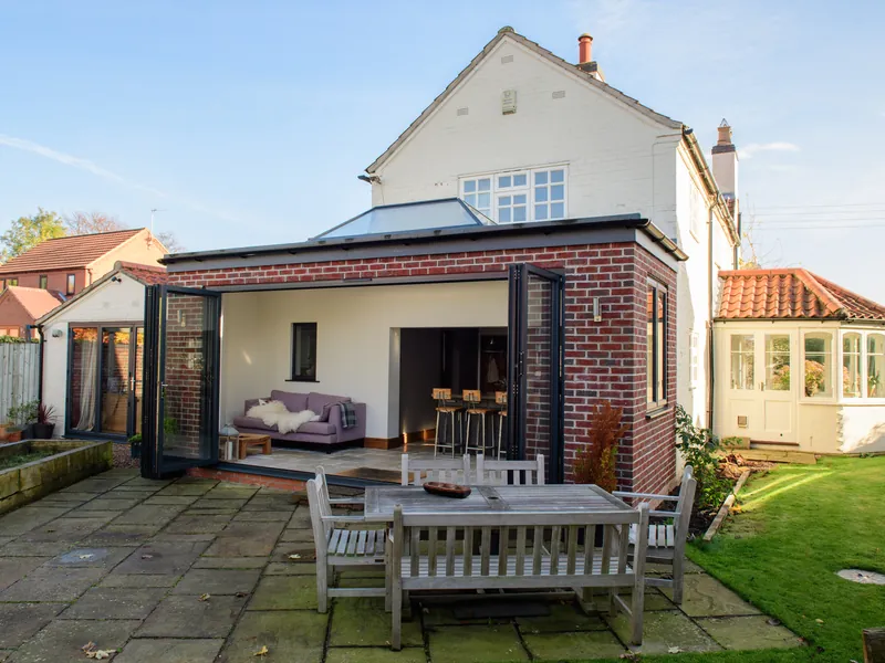 Bifold Forest Gate