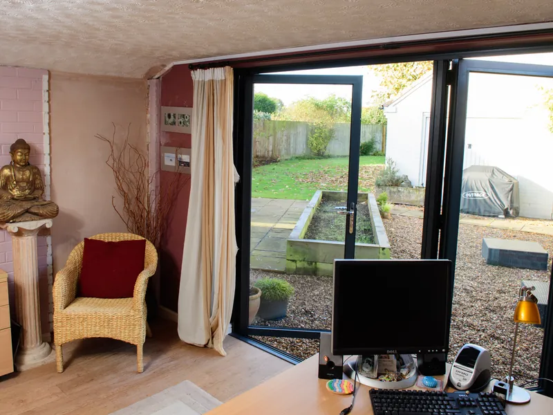 Bifold Forest Gate