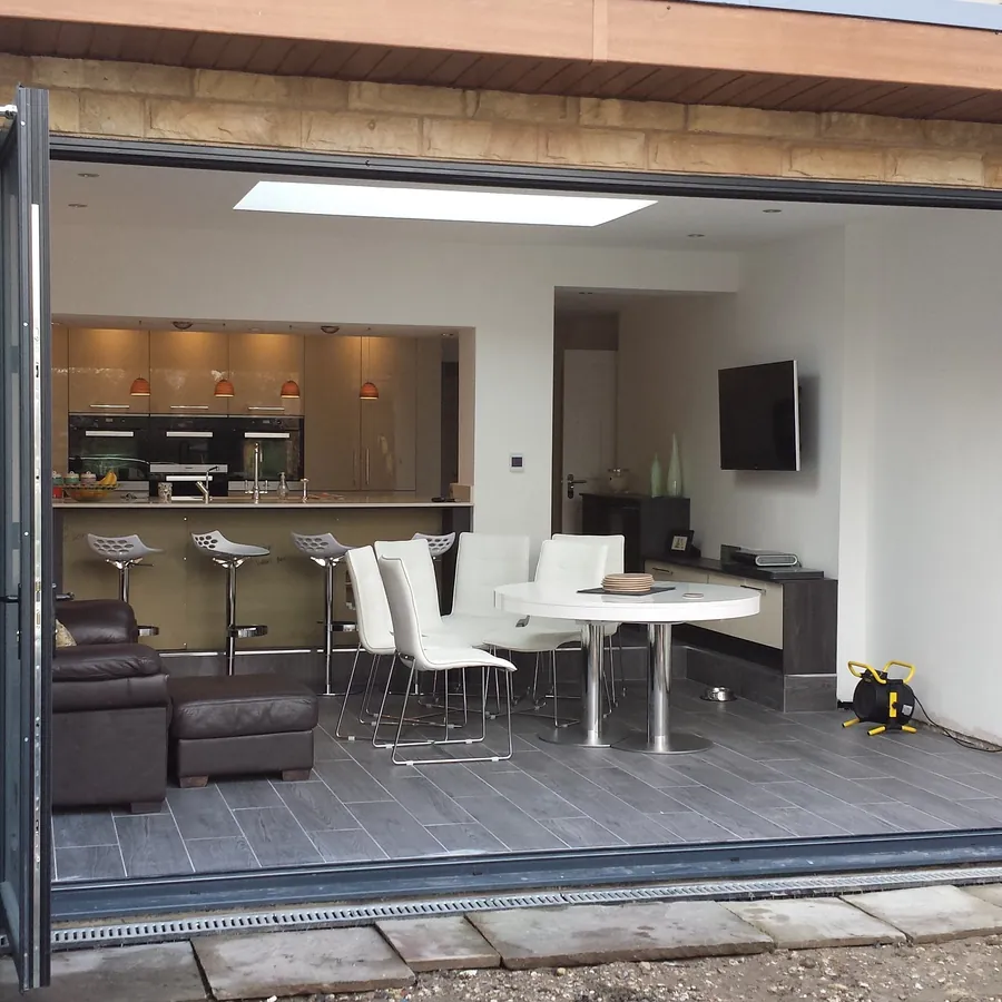 Bifold Forest Gate